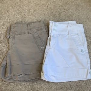 Gap shorts. Size 6.